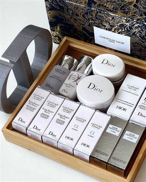 dior 基礎化粧品 値段|dior skincare.